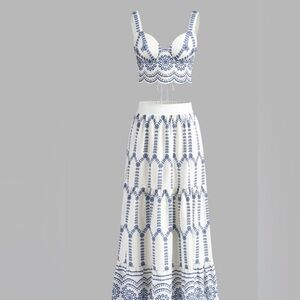 Gorgeous 2piece crop top and maxi skirt